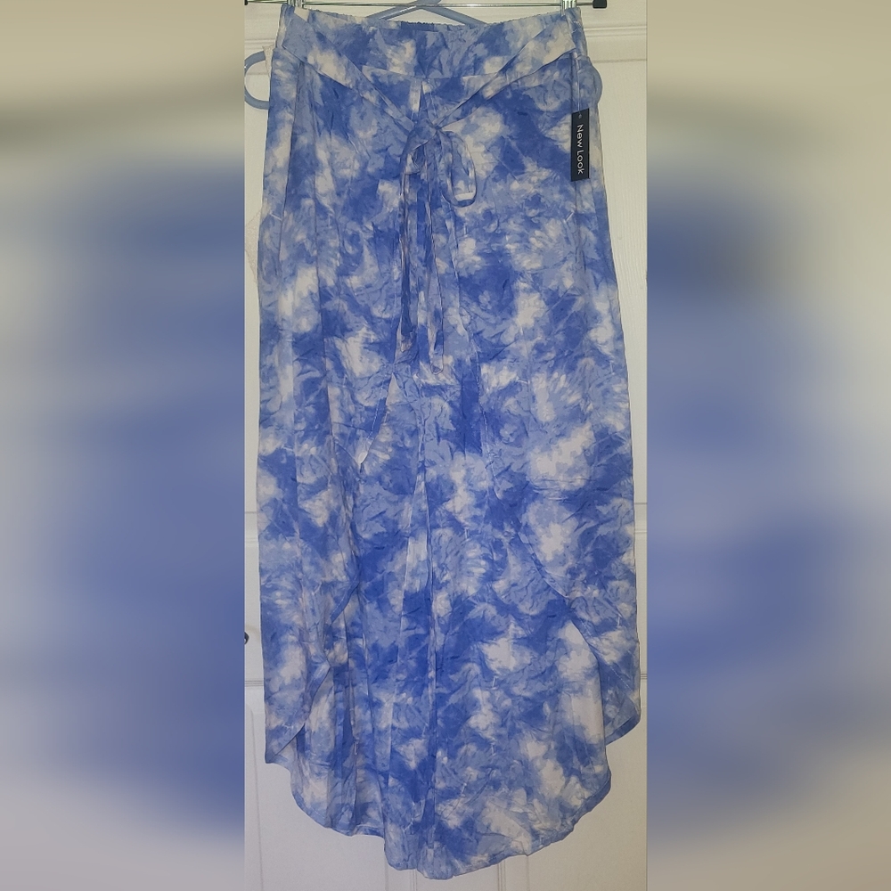 Blue and White Tie-Dye Print Boho Wrap Pants, New Look. SZ LARGE NWT